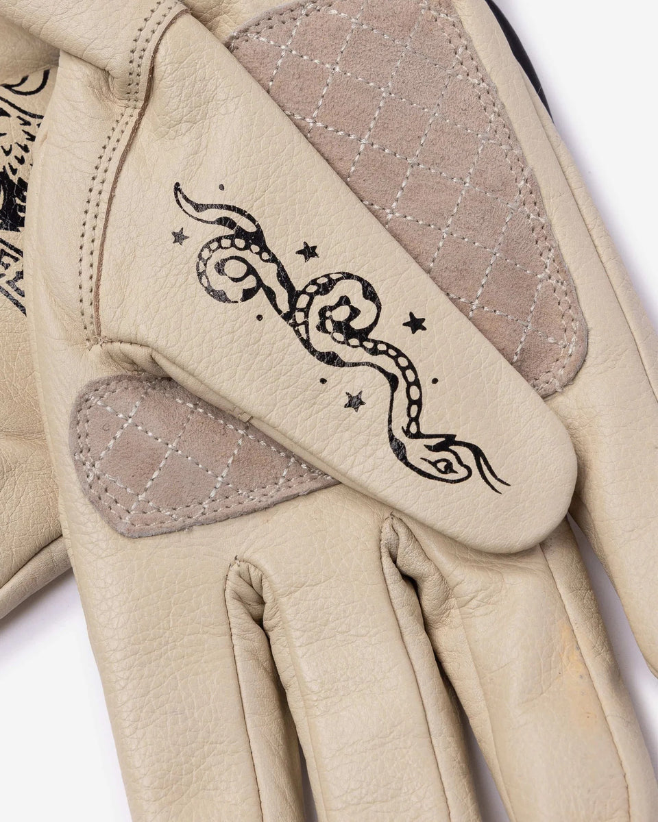Macleod outlaw cream motorcycle gloves studio image